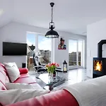 Kapitaen Cook By Seeblick Ferien Oro, Wasserbett, E-ladesaeule, Olpenitz