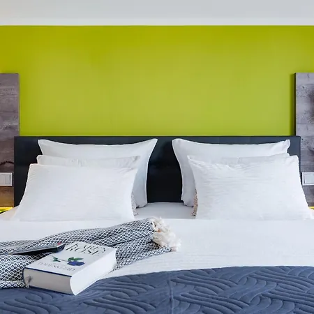 Kapitaen Cook By Seeblick Ferien Oro, Wasserbett, E-ladesaeule, בית נופש אולפניץ